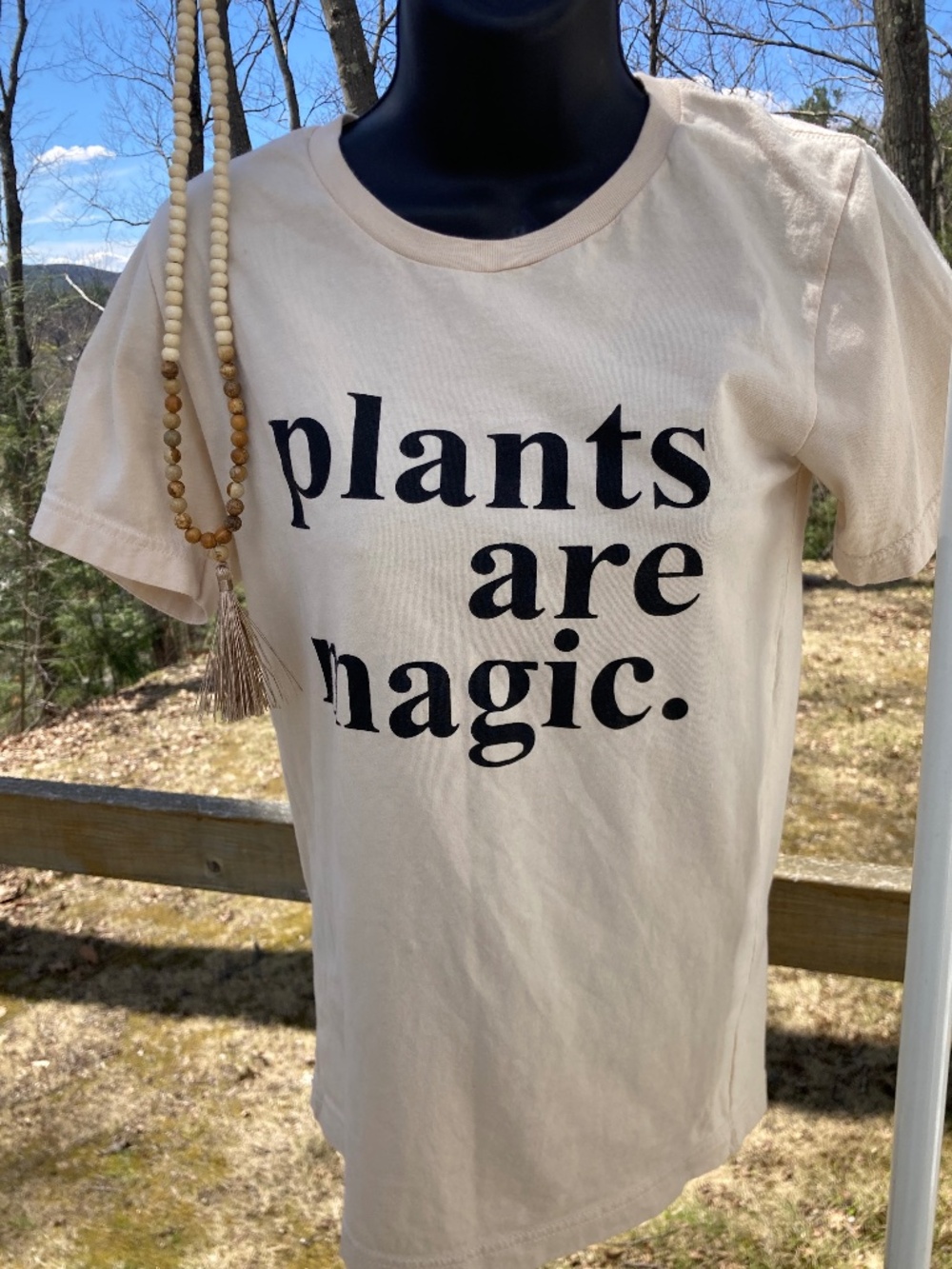 PLANTS ARE MAGIC TEE / XS - Picture 2 of 3